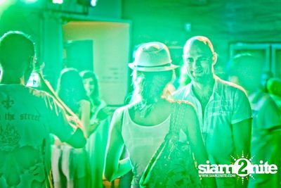 So KOOL WHITE POOL PARTY — photo 135