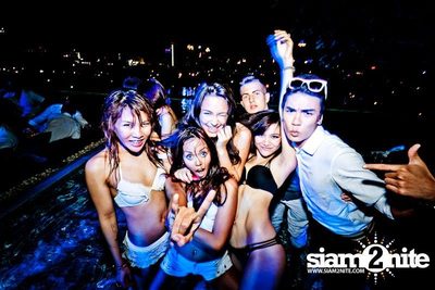 So KOOL WHITE POOL PARTY — photo 37