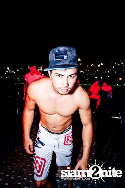 So KOOL WHITE POOL PARTY — photo 122