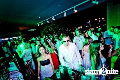 So KOOL WHITE POOL PARTY — photo 42