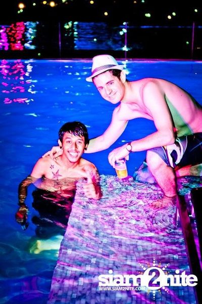 So KOOL WHITE POOL PARTY — photo 131