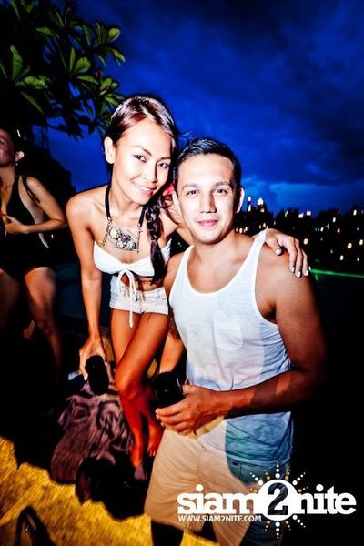 So KOOL WHITE POOL PARTY — photo 13
