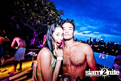 So KOOL WHITE POOL PARTY — photo 9