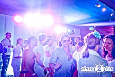 So KOOL WHITE POOL PARTY — photo 70