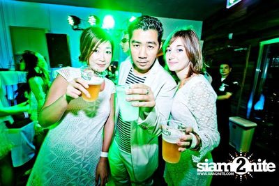 So KOOL WHITE POOL PARTY — photo 19