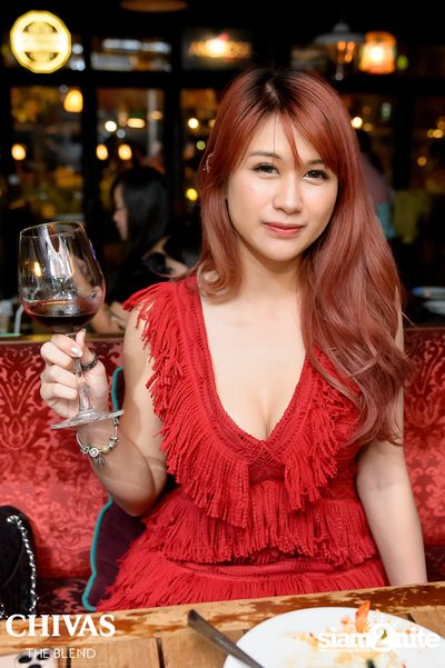 Instinct at The View Bar & Restaurant — photo 40