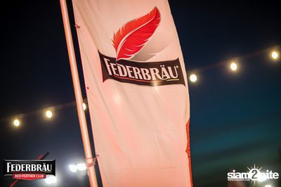Federbräu Red Feather Club presents Smoothness Society ที่ร้าน Fat Boy Tavern — photo 17