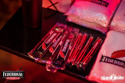Federbräu Red Feather Club presents Smoothness Society ที่ร้าน Fat Boy Tavern — photo 20