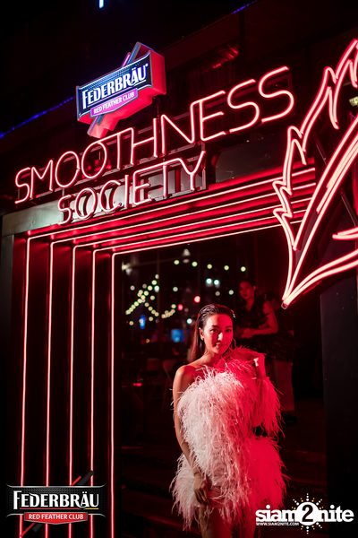 Federbräu Red Feather Club presents Smoothness Society ที่ร้าน Fat Boy Tavern — photo 32