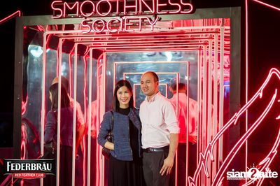 Federbräu Red Feather Club presents Smoothness Society ที่ร้าน Fat Boy Tavern — photo 46