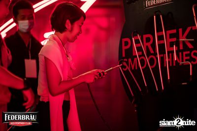 Federbräu Red Feather Club presents Smoothness Society ที่ร้าน Fat Boy Tavern — photo 52