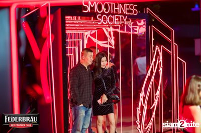 Federbräu Red Feather Club presents Smoothness Society ที่ร้าน Fat Boy Tavern — photo 57