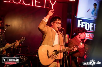 Federbräu Red Feather Club presents Smoothness Society ที่ร้าน Fat Boy Tavern — photo 120