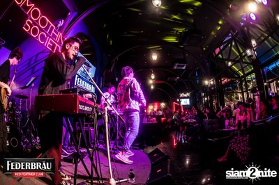Federbräu Red Feather Club presents Smoothness Society ที่ร้าน Fat Boy Tavern — photo 164