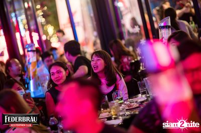 Federbräu Red Feather Club presents Smoothness Society ที่ร้าน Fat Boy Tavern — photo 225