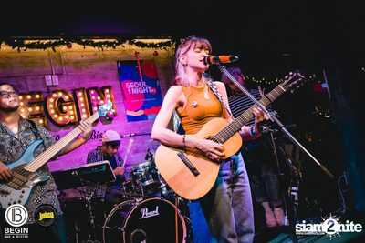 Zom Marie ที่ Begin Bar & Bistro — photo 35