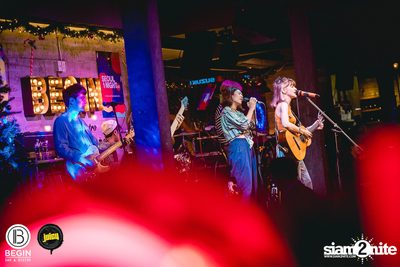 Zom Marie ที่ Begin Bar & Bistro — photo 39