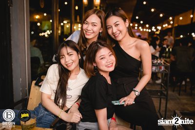 Zom Marie ที่ Begin Bar & Bistro — photo 63