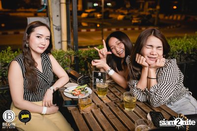 Zom Marie ที่ Begin Bar & Bistro — photo 82