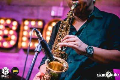 Zom Marie ที่ Begin Bar & Bistro — photo 91