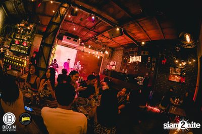 Zom Marie ที่ Begin Bar & Bistro — photo 102