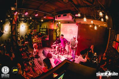 Zom Marie ที่ Begin Bar & Bistro — photo 110