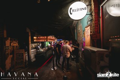 คืนวันศุกร์ ที่ Havana Social — photo 4