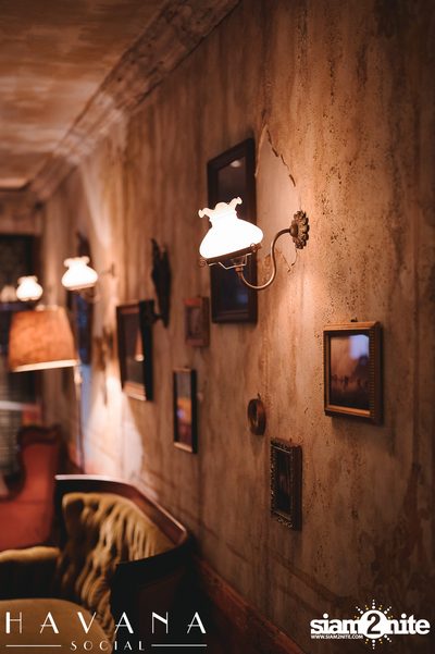 คืนวันศุกร์ ที่ Havana Social — photo 14