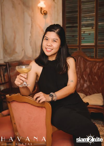 คืนวันศุกร์ ที่ Havana Social — photo 24