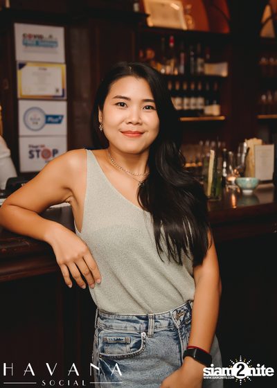 คืนวันศุกร์ ที่ Havana Social — photo 45