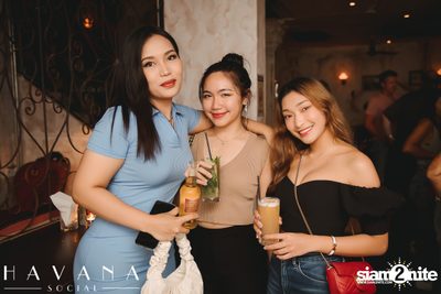 คืนวันศุกร์ ที่ Havana Social — photo 47