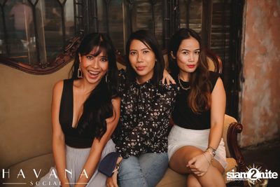 คืนวันศุกร์ ที่ Havana Social — photo 62