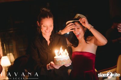 คืนวันศุกร์ ที่ Havana Social — photo 90