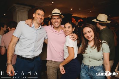 คืนวันศุกร์ ที่ Havana Social — photo 95