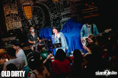 Tilly Birds Concert at Old Dirty — photo 9