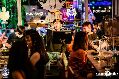 Burin Boonvisut at AINU Bar — photo 24