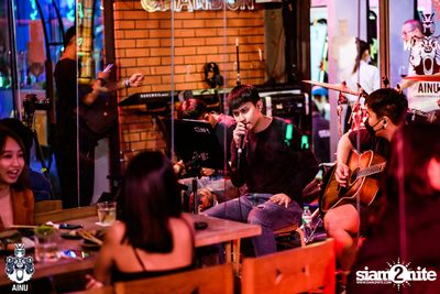 Burin Boonvisut at AINU Bar — photo 25