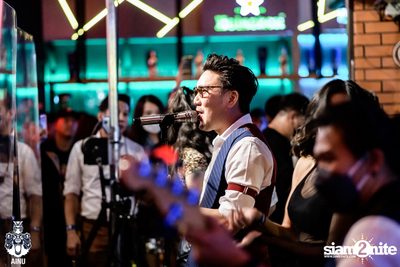 Burin Boonvisut at AINU Bar — photo 55