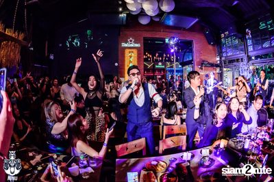 Burin Boonvisut at AINU Bar — photo 92
