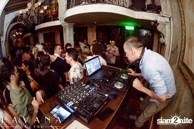 Guest Shift Feat. Desiree Jane Silva ที่ Havana Social — photo 91