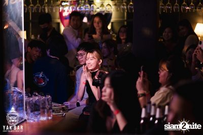 Bowkylion at Yak Bar — photo 25