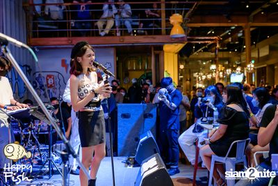Bowkylion ที่ Happy Fish Asiatique — photo 90