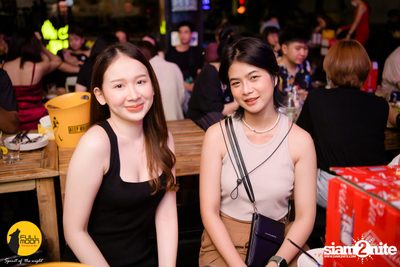 Slapkiss Concert at Fullmoon Terrace — photo 11