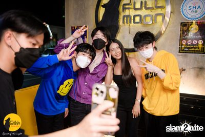 Slapkiss Concert at Fullmoon Terrace — photo 121