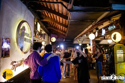 Slapkiss Concert at Fullmoon Terrace — photo 123