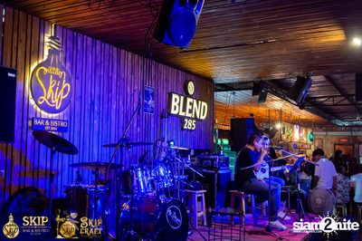 Duang Dao Diew Dai at Skip Bar & Bistro — photo 11