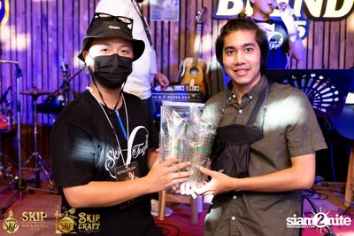 Duang Dao Diew Dai at Skip Bar & Bistro — photo 19