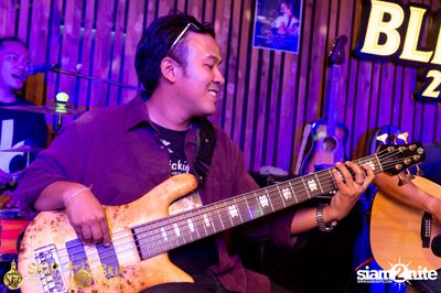 Duang Dao Diew Dai at Skip Bar & Bistro — photo 27
