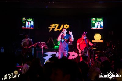 Som Patchara & SmerbSri at Flip Rangsit — photo 7