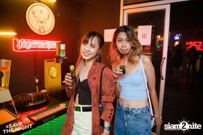 Som Patchara & SmerbSri at Flip Rangsit — photo 13